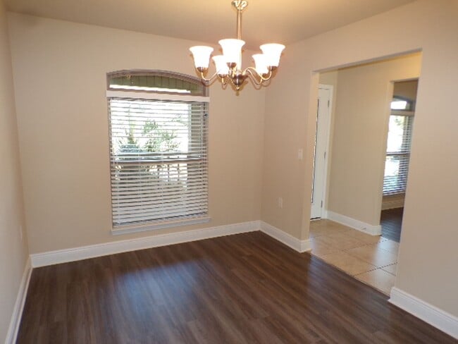 Photo - Spacious 3-Bedroom Home