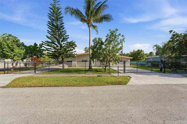Photo - 14310 SW 271st Terrace