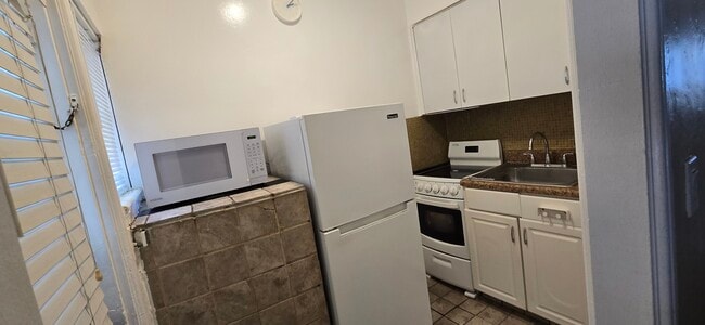 Photo - 1830 Jackson St Unit #4