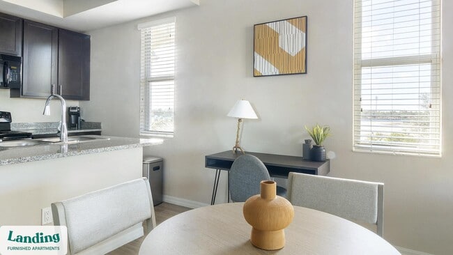 Photo - 4590 Winkler Ave Unit 03-204.1410925