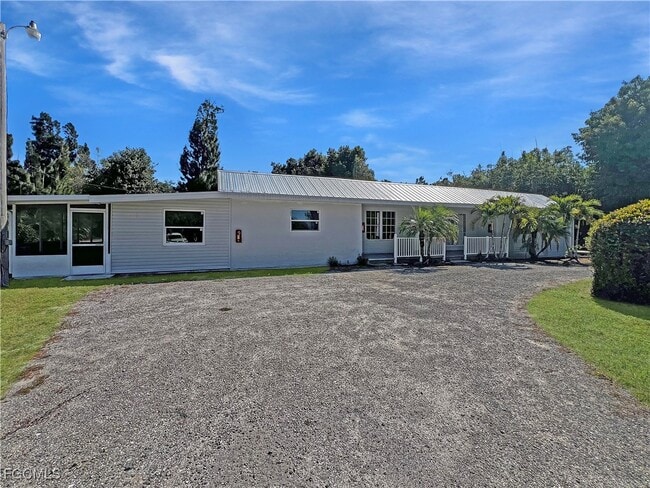 Photo - 15206 Stringfellow Rd