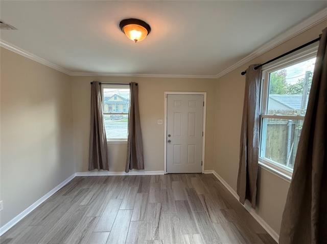 Photo - 7471 Hurst St