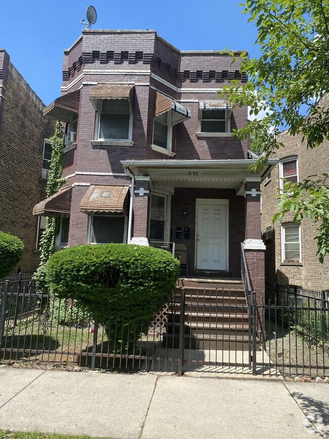 Building Photo - 632 N Central Park Ave Unit 2 Rental