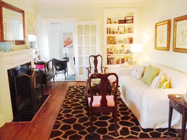 Photo - ARDSLEY PARK COTTAGE NEAR MCCAULEY PARK