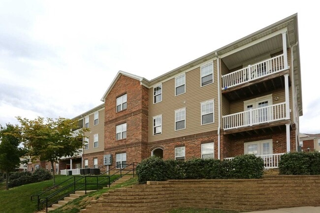 Building Photo - 2920 Polo Club Blvd Unit #2920