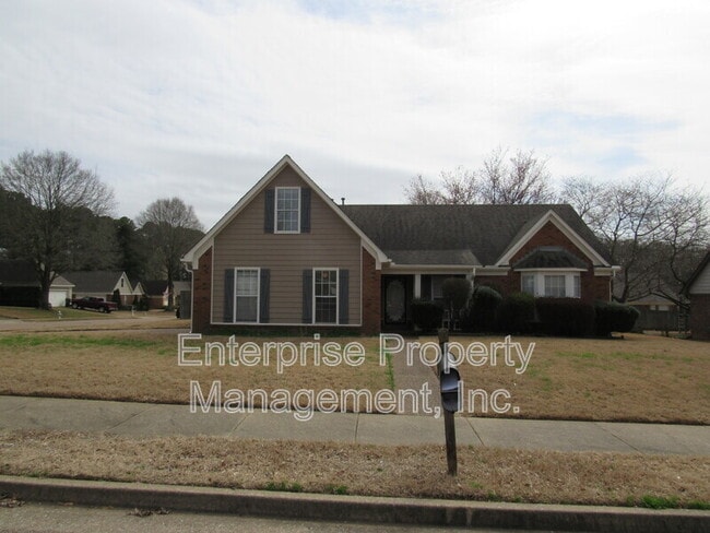 Photo - 7037 Meadowlands Pl