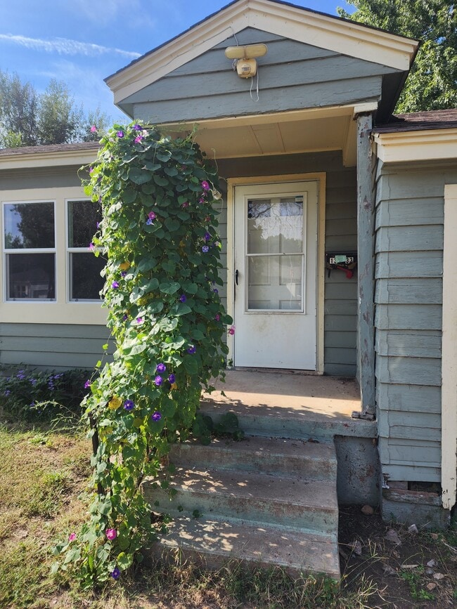 Photo - 1333 W Hudson Dr