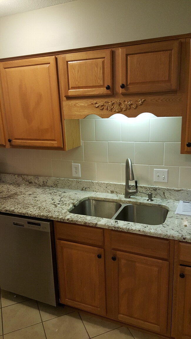 Photo - 6349 New Market Way