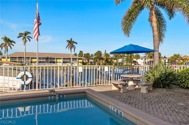 Photo - 4620 SE 5th Pl Unidad 106