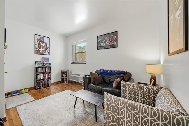 Photo - 416 68th St Unit 15
