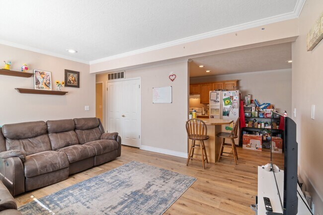 Photo - 1559 N 550 W