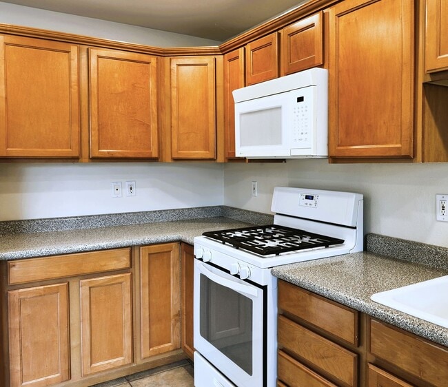 Photo - 705 Carlin Ct