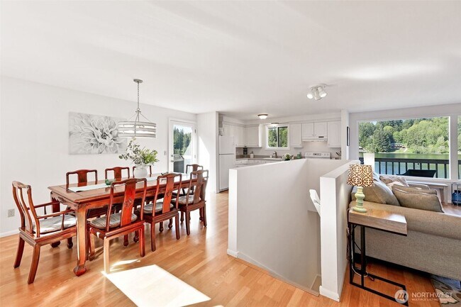 Photo - 6917 Olive Ave