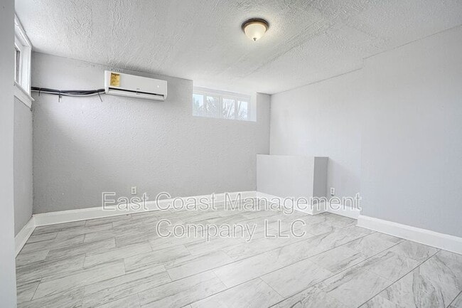 Photo - 2878 Harford Rd Unidad 1