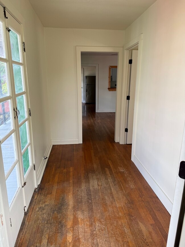 Photo - 533 Spain St Unidad Upper