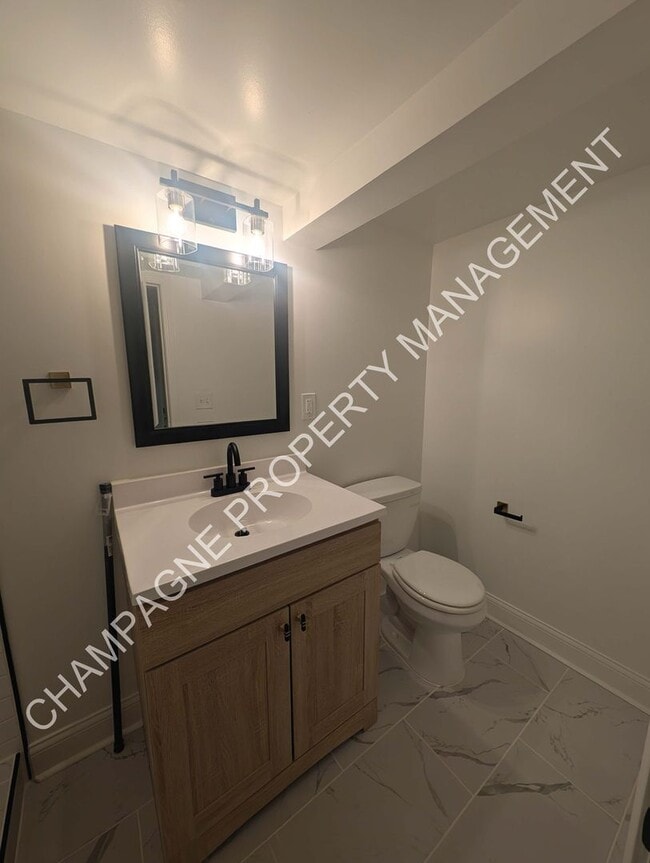 Photo - 4 Bedroom, 4 Bathroom Updated Home in Kansas City