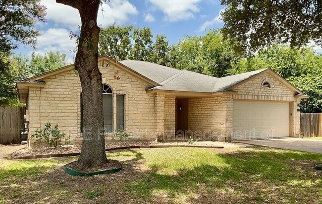 Building Photo - 1102 Leah Ln