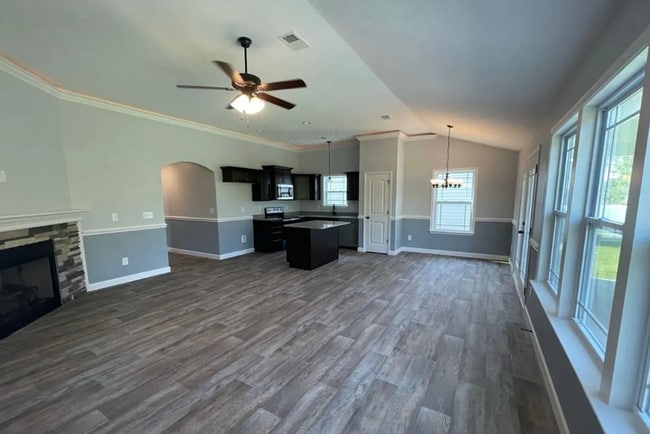 Photo - 1204 Mason Hill Way