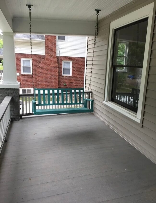 Photo - 1508 Ross St