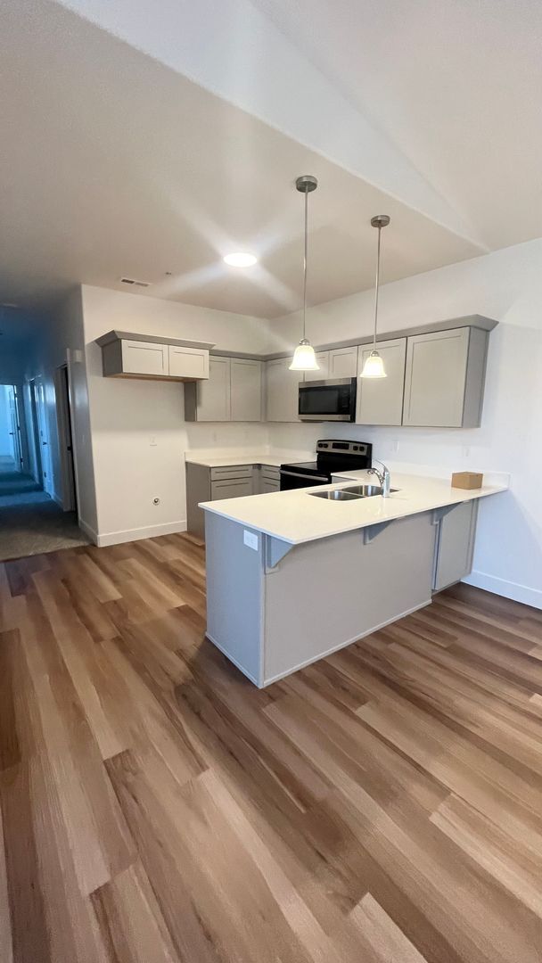 Photo - 3 Bedroom/2 Bathroom Condo in Lehi