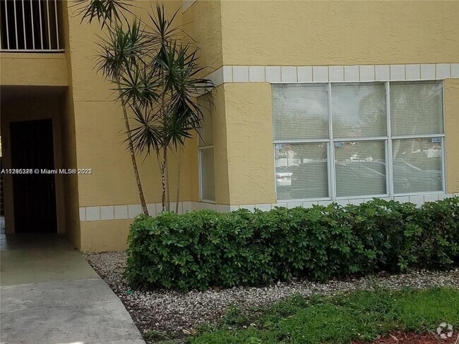 Building Photo - 12430 Vista Isles Dr Unit 1314 Rental