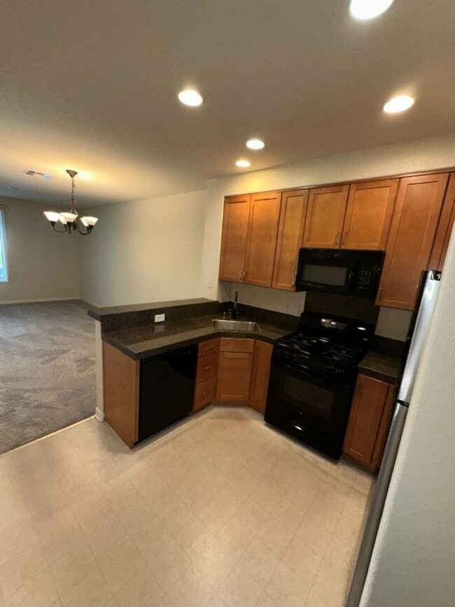 Photo - Nor Cal Realty Inc, 3 Bd 3 bth town home with 2 car garage