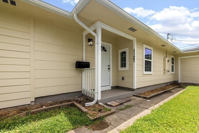Building Photo - 1127 Harris Way Rental