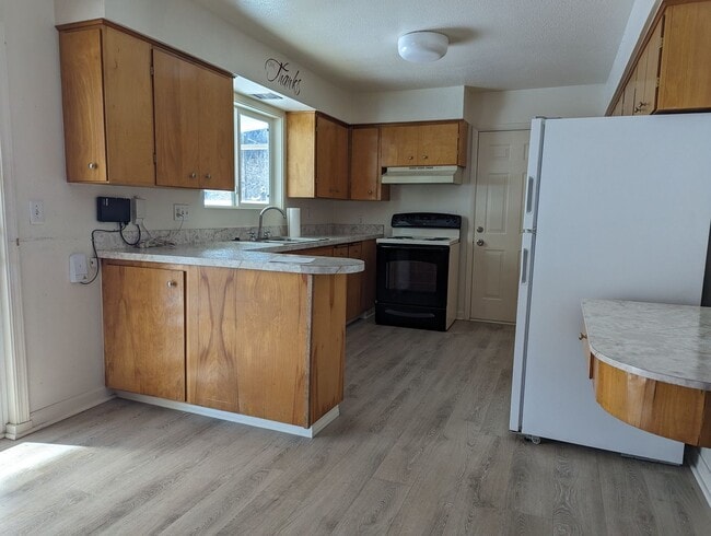 Photo - Beautiful 3 bedroom Orofino House