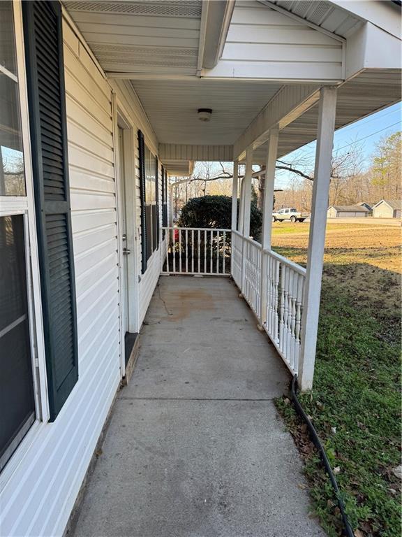 Photo - 250 Countryside Ln