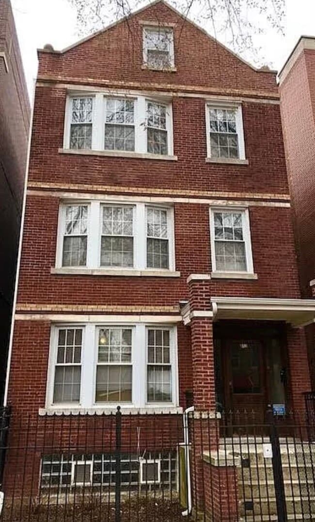 853 N Wolcott Ave  