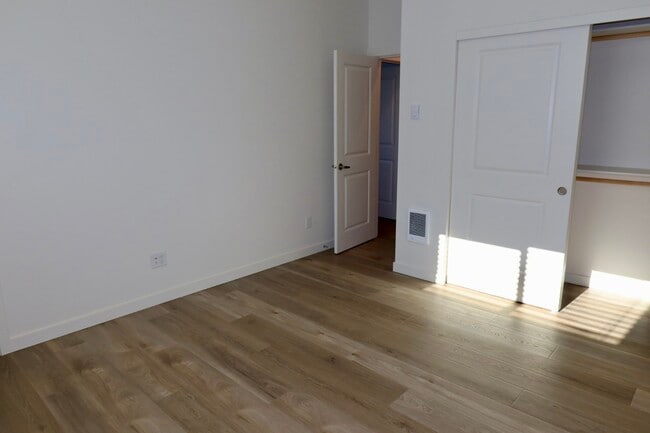 3bed/2.5bath Bedroom