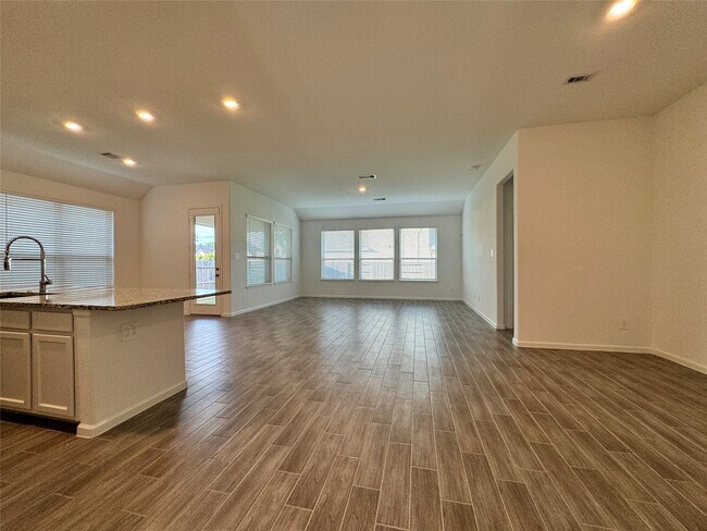 Photo - 17311 Grand Canyon Rd