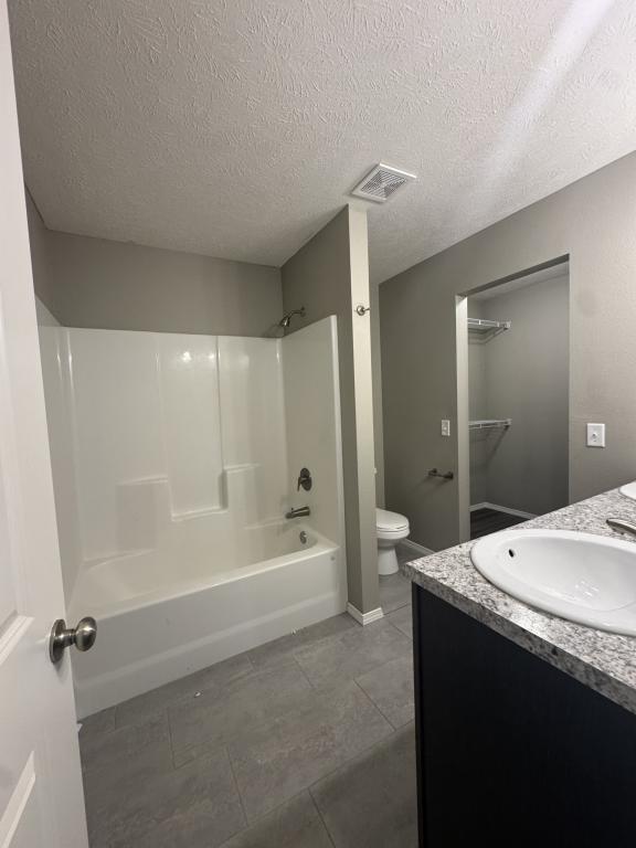 Photo - 5849 Geranium Ln