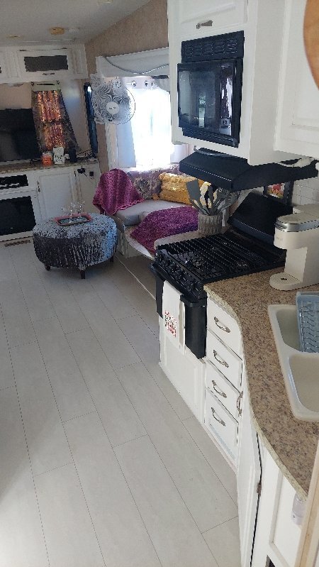 Photo - 9204 Old Castle Rd