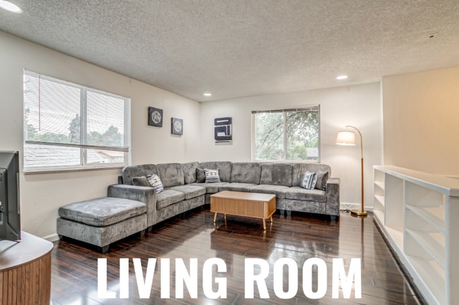 Photo - 1320 Youngfield St