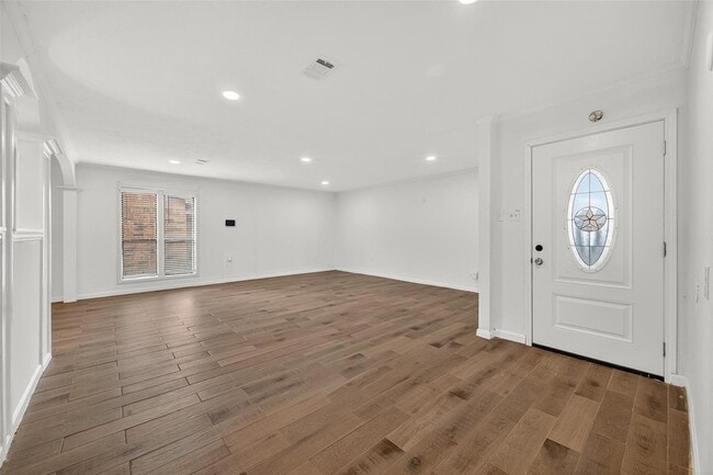 Photo - 5039 Shadowridge Dr