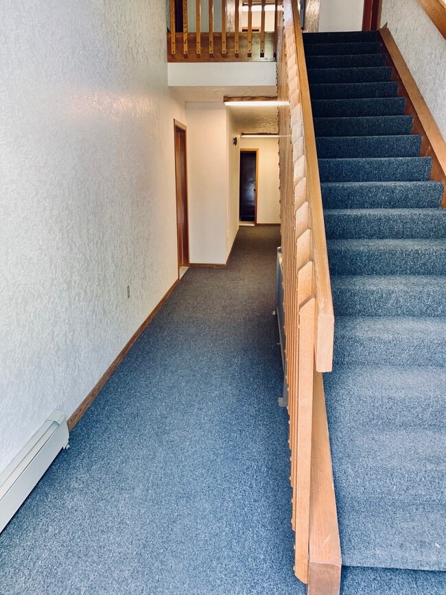 Foster Apartments