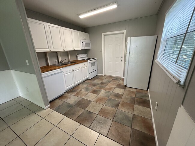 Photo - 5414 18th St W Unit 1
