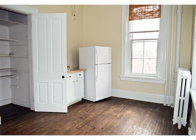 Photo - 2215 Ohio Ave Unidad 2215-03