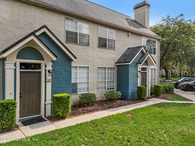 13703 Richmond Park Dr N Unit 1805