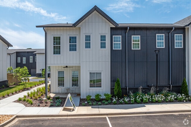 Building Photo - West Row Lofts & Townhomes