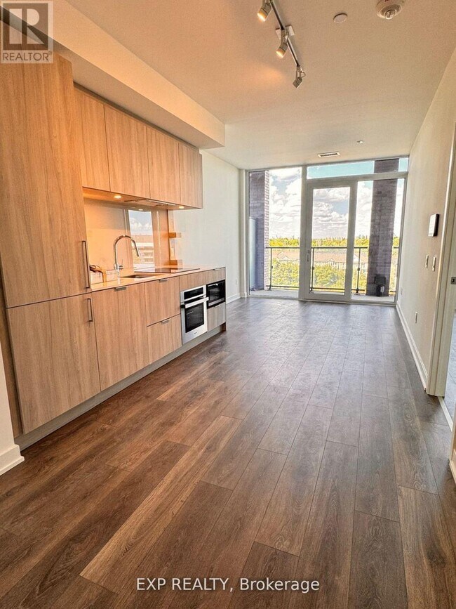 Photo - 28 Ann St Unité 605