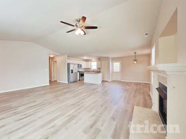 Photo - 123 Willow Ridge Cir