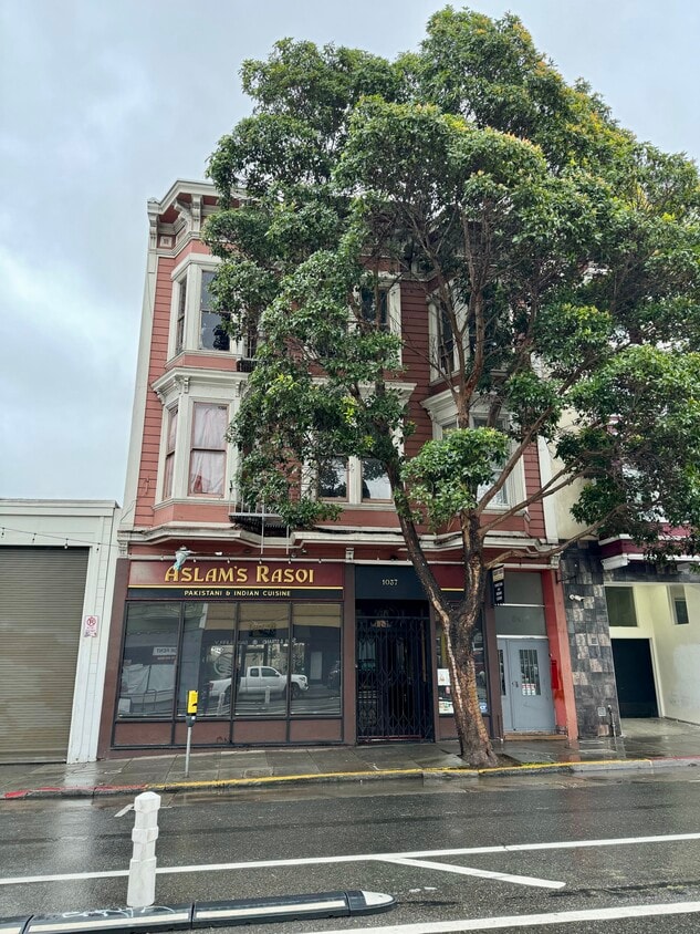 Photo - 1041 Valencia St (San Francisco, CA)