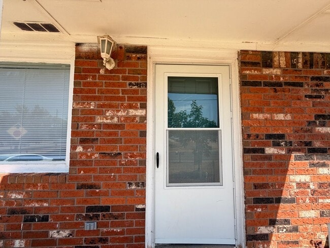 Photo - 607-609 E. Maguire Unidad 607 E. Maguire