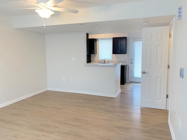 Photo - Carrolltowne Village Apartments