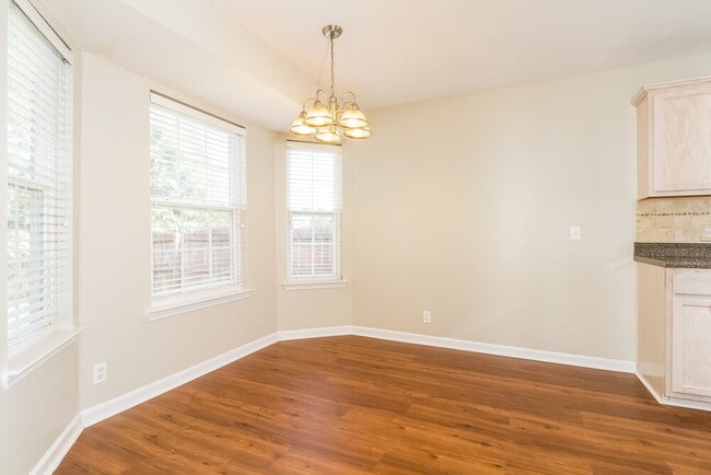 Photo - 7113 S Hampton Blvd