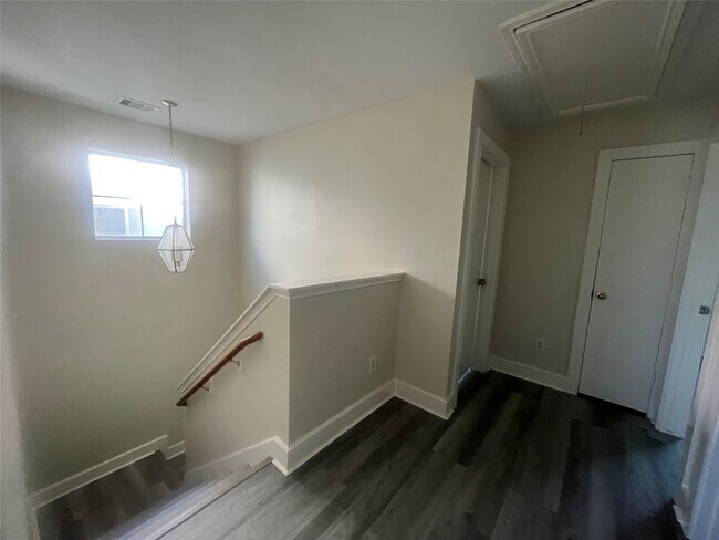 Photo - 11809 Longwood Garden Way