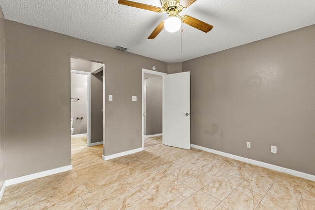 Towne East Village Apartment Homes