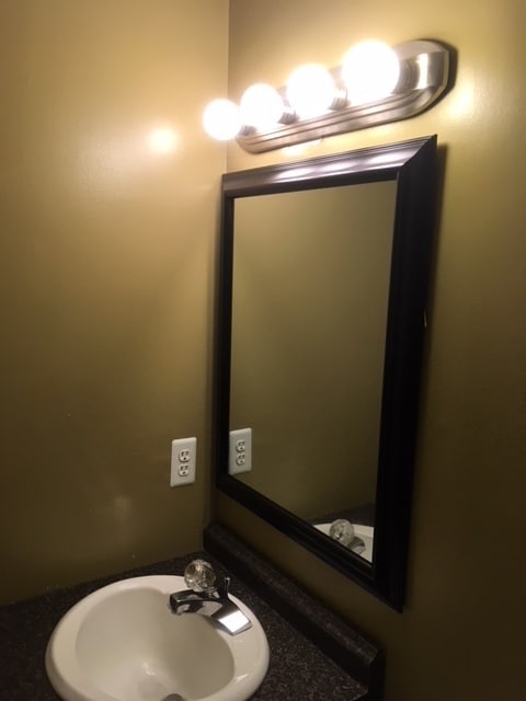 Photo - 600-602 Freeman Dr Unit 602 Freeman Drive